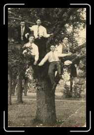 Zeimelis 4-4 * 670 x 1012 * (609KB)